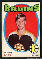 Front of 1971-72 OPC Bobby Orr hockey card showing player image and Bruins branding.