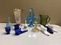 Full group of 17 assorted glass pieces