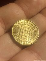 Reverse view showing crowned portcullis and 'THREE PENCE 1967' inscription.