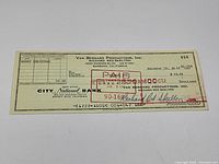 Close up photo of the 1962 check signed by Richard Red Skelton showing date, signature, and payment details.