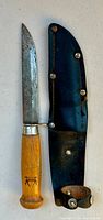 Knife and sheath full view