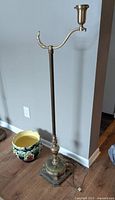 Green marble or agate floor lamp with brass fittings and base, missing middle finial, 51-inch tall