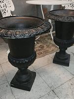 Front view of both planters side by side on floor