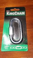 Front packaging of the Mibro King Chain quick link showing the product inside the blister pack.