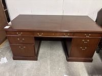 Front view with drawers closed