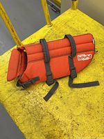 Top view showing logo, color, straps