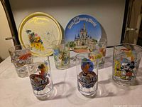 Full set of 7 glasses, tray, plate displayed
