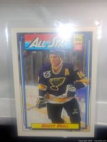 Front side of the 1992 Topps All-Star hockey card featuring Brett Hull in St. Louis Blues uniform.