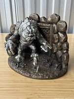 Front view of entire diorama including Rancor and Luke Skywalker figure