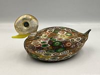 Front-left side view showing body pattern and head