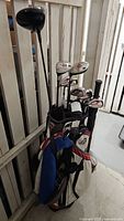 Full view of all clubs arranged in the stand bag