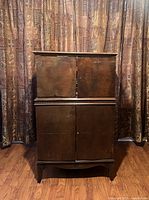 Front view of cabinet closed