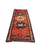 Full view of the runner on a white background showing overall pattern, colors and condition