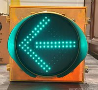 Front view with green LED arrow active