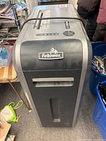 Front view of Fellowes C-120Ci shredder