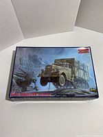 Box art showing Opel Maultier Half Track vehicle with Roden branding and scale markings.