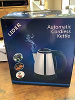 Box of Lider Automatic Cordless Kettle showing brand and product name with product images.