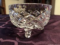 Side view showing diamond cut pattern and three feet