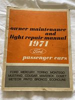 Full front cover of the 1971 Ford repair manual for passenger cars