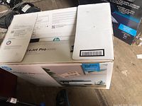 Closed box showing HP OfficeJet Pro 8035 branding