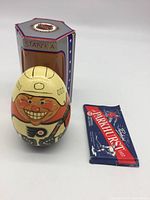 Wobble doll, Stan'ka box and sealed Parkhurst pack group shot