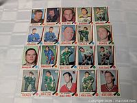 Full layout of 20 hockey cards in four rows of five