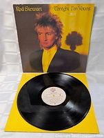 Front cover with vinyl displayed