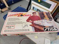 Box of the STIGA Eric Lindros Lightning Hockey game with branding and player image.