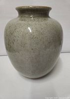 Front view of vase showing crackle glaze pattern