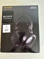 Front of original Sony headphone box showing model and wireless stereo headphone image