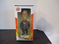 Front boxed view showing Wayne Gretzky bobble head doll with clear display window.