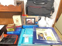 Lot overview showing all items