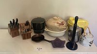 Kitchenware assorted items including knife sets, cookware, teapots, and kitchen utensils