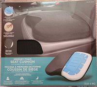 Front of boxed memory-foam gel seat cushion showing product image and features