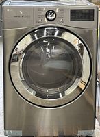 Front view showing door, control panel and exterior finish