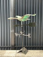 Full front view showing entire weathervane and base