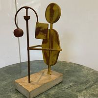 Front view showing entire kinetic sculpture