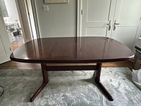 Front view of full table assembled with leaf