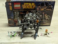 Complete LEGO Star Wars 75040 set assembled with two minifigures in front and original box in background.
