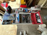 Overview of all tools on table