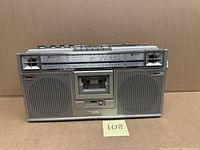 Front view of JVC RC-565JW boombox