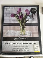 Photo of the Special Moments Memories Collection photo frame with a vase of flowers in the placeholder image.