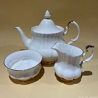 Teapot, creamer and sugar bowl group shot
