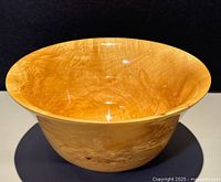 Top view of figured maple bowl interior grain