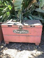 Front view showing Dayton logo and overall appearance