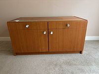 Front view of bottom cabinet closed