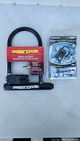 Supercycle U-lock and Xtreme receiver in packages