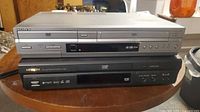 Sony SLV-D350P combo stacked on Hitachi DV-P305U DVD player