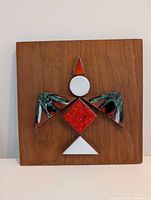 Full front view of thunderbird plaque