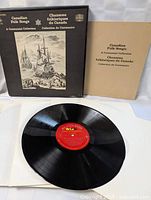 Box set front with lid closed